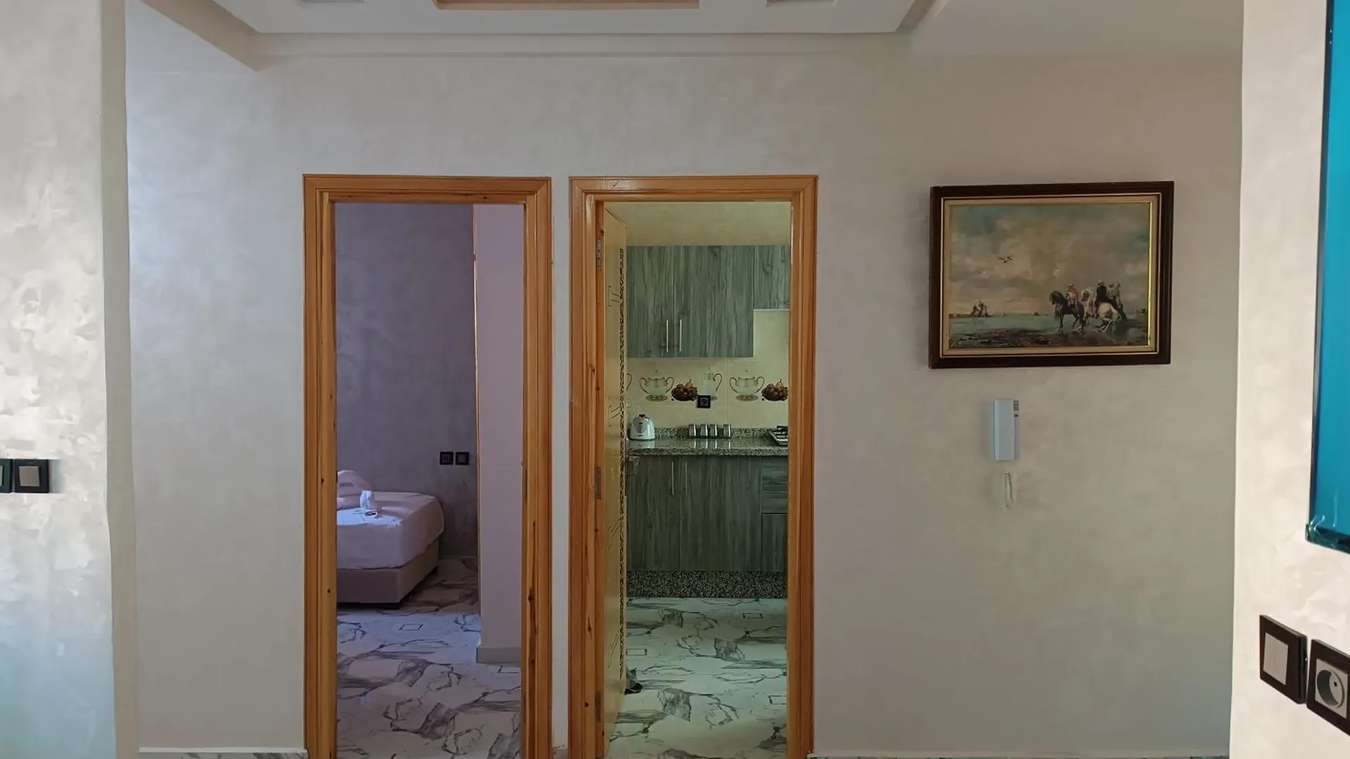 Azur Luxury View - Panoramic Apartment In フェズ